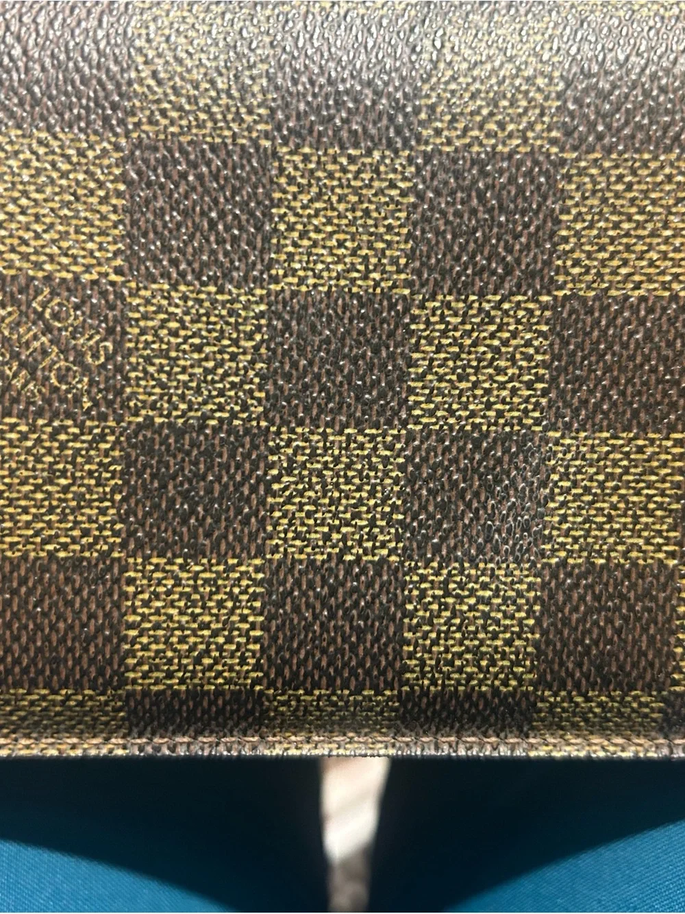 LV Damier Wallet